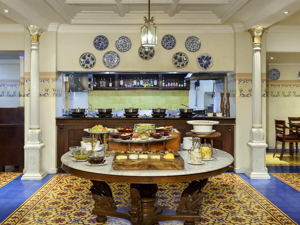 The Phoenix Hotel Yogyakarta - Handwritten Collection 45/61