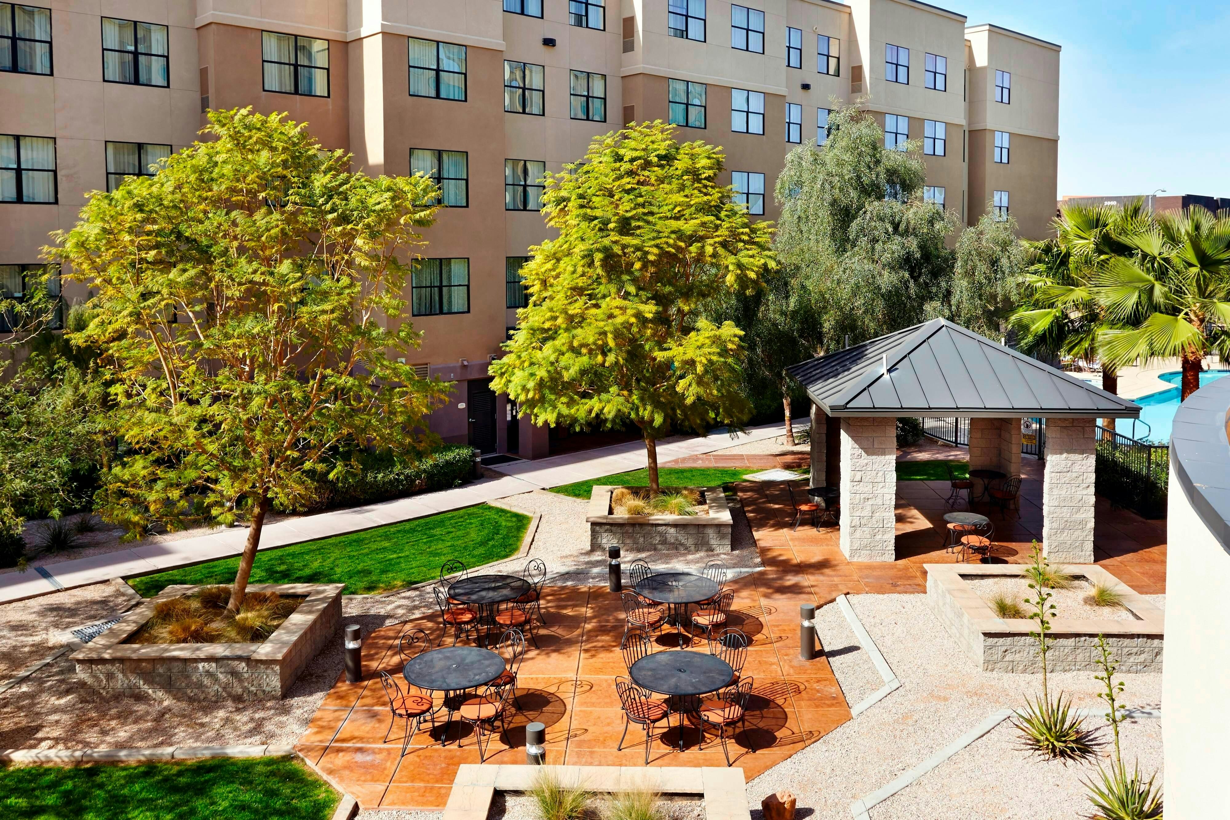 COURTYARD BY MARRIOTT PHOENIX NORTH HAPPY VALLEY 16/18