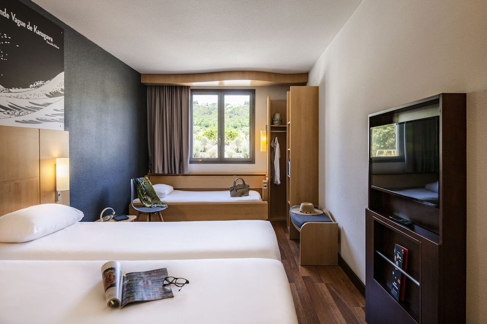 Ibis Cannes Mouans Sartoux 3/18