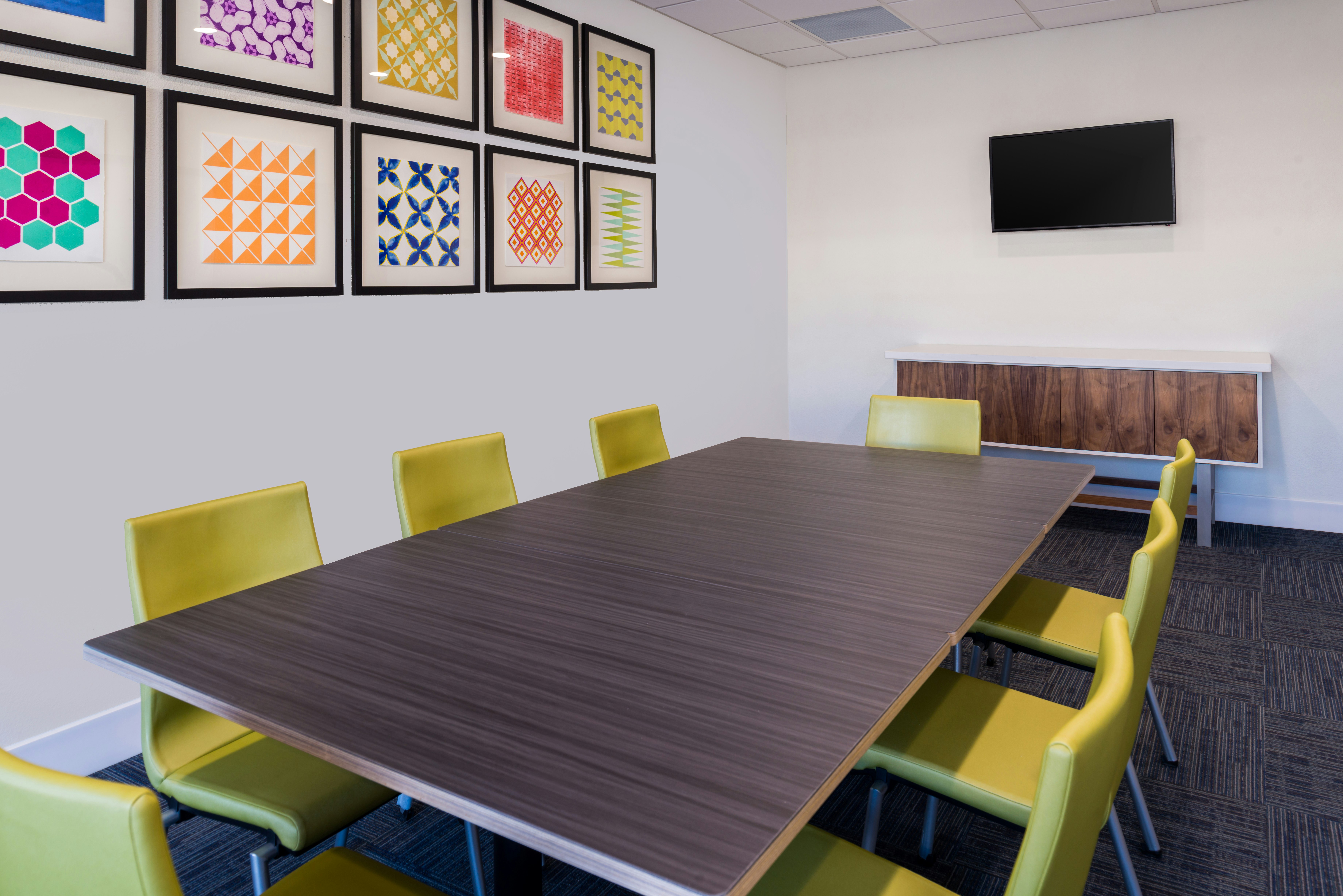 Holiday Inn Express & Suites Fort Worth West 38/45