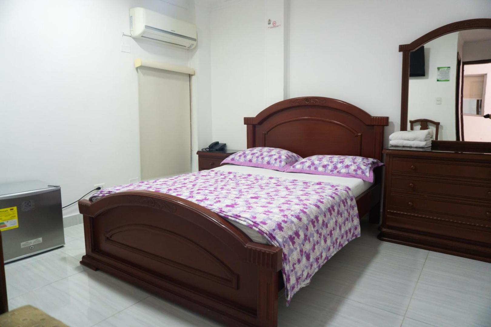 Hotel Exelsior 27/48