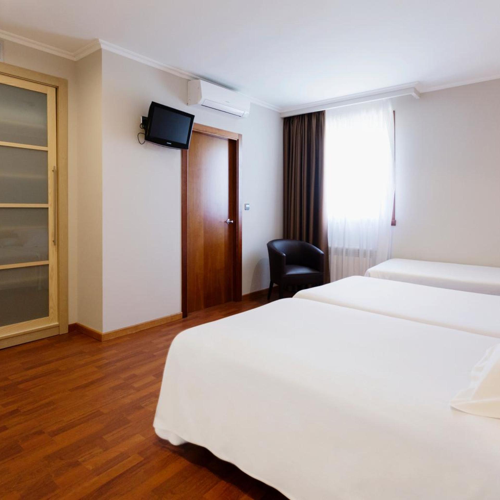 Hotel Valencia Ferrol 14/50