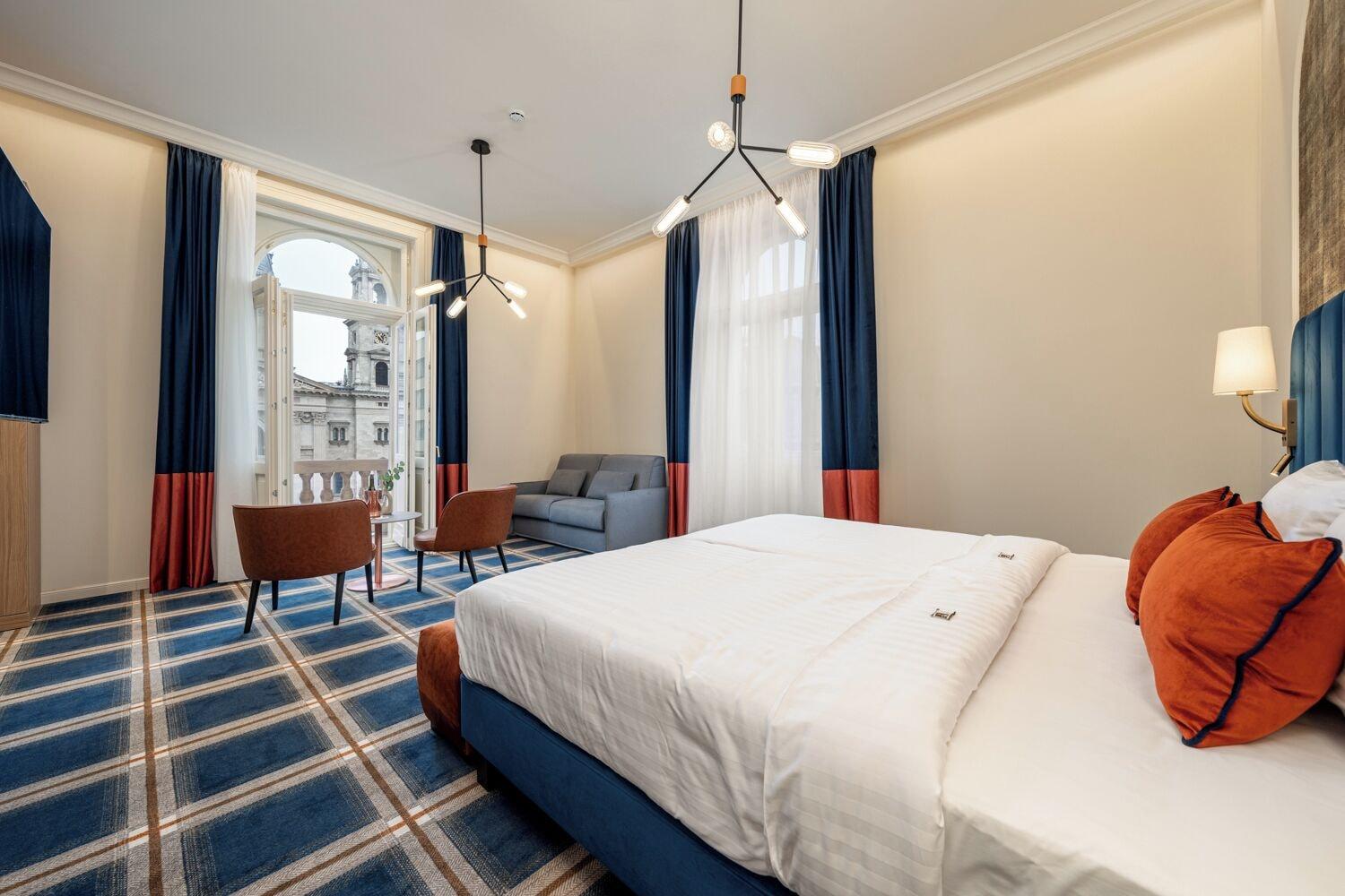 Basiliq Hotel 19/50