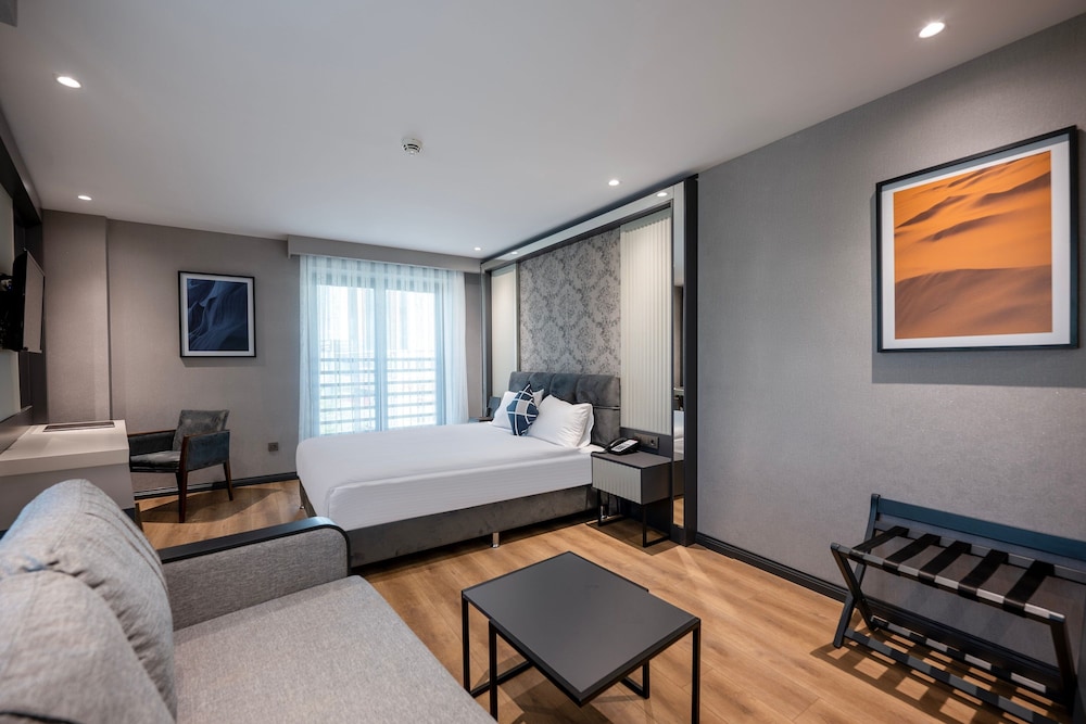 Four Points Express by Sheraton Antalya Lara 7/27