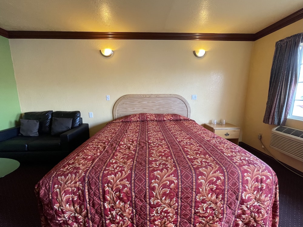 STANDARD, KING BED, SMOKING