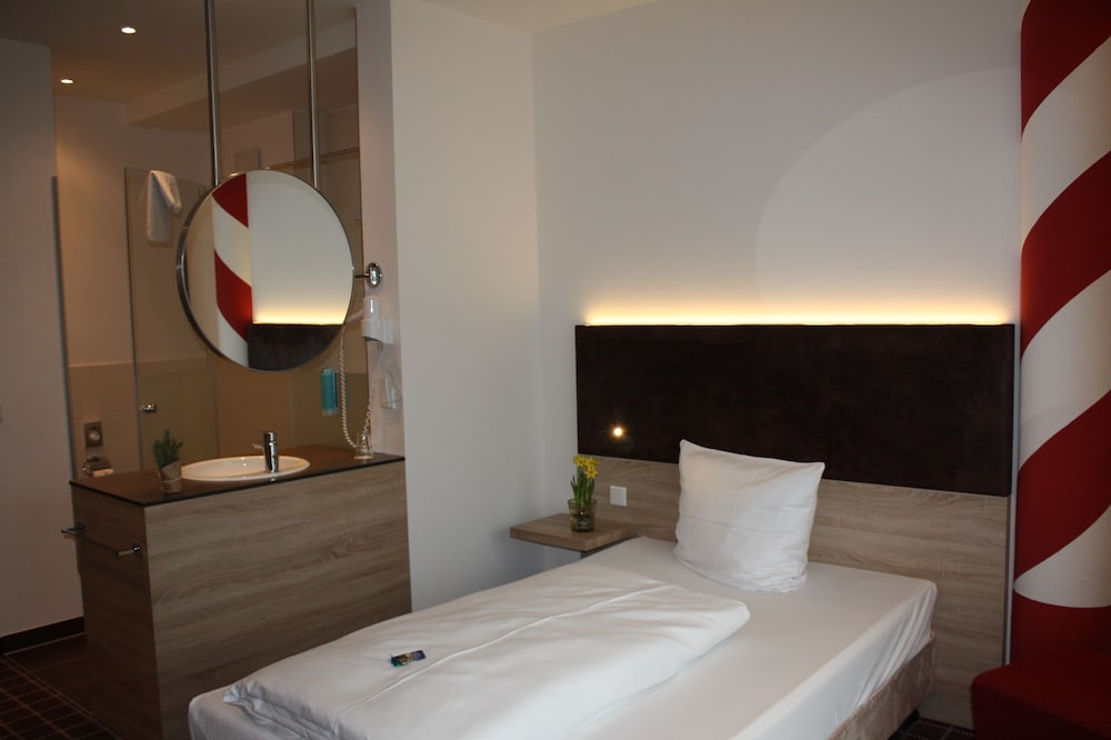 Business Class Hotel Ebersberg 15/42