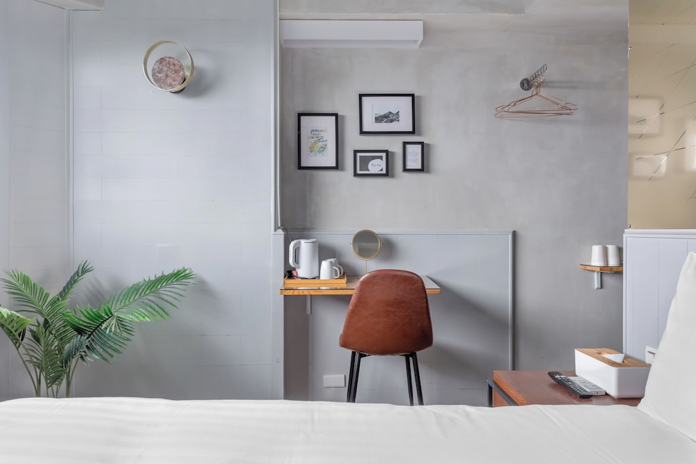 H& Jiufen The Ocean Theory BnB 6/38