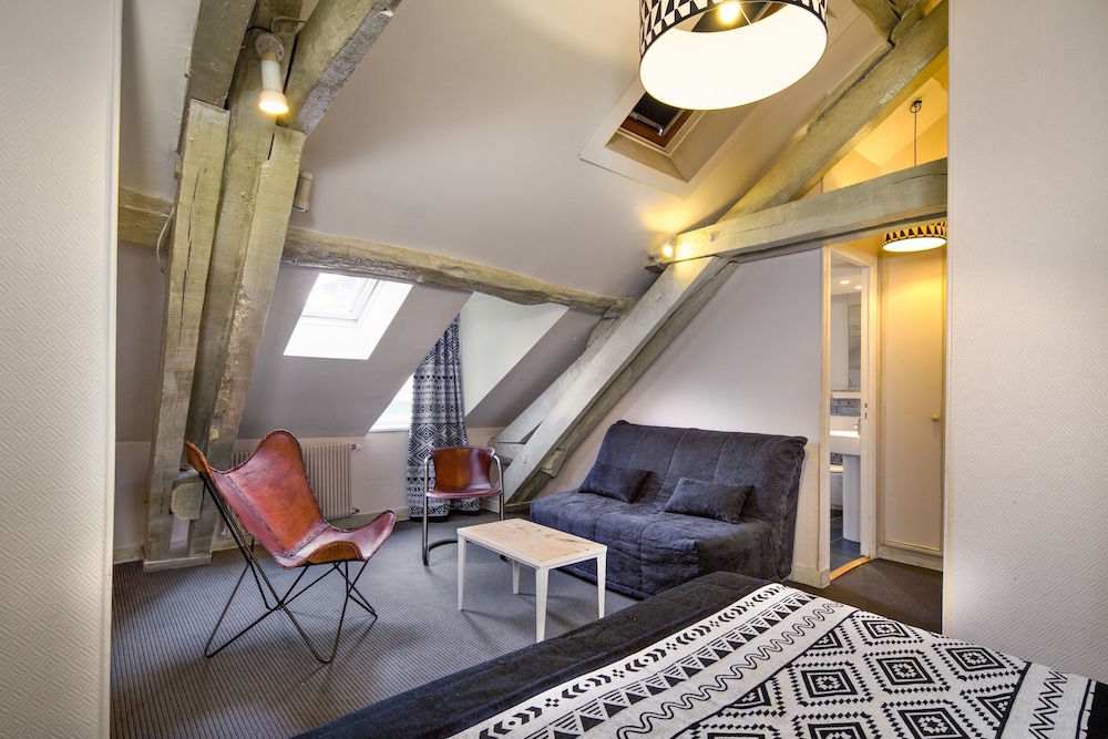 Hotel Claret Bercy 37/48