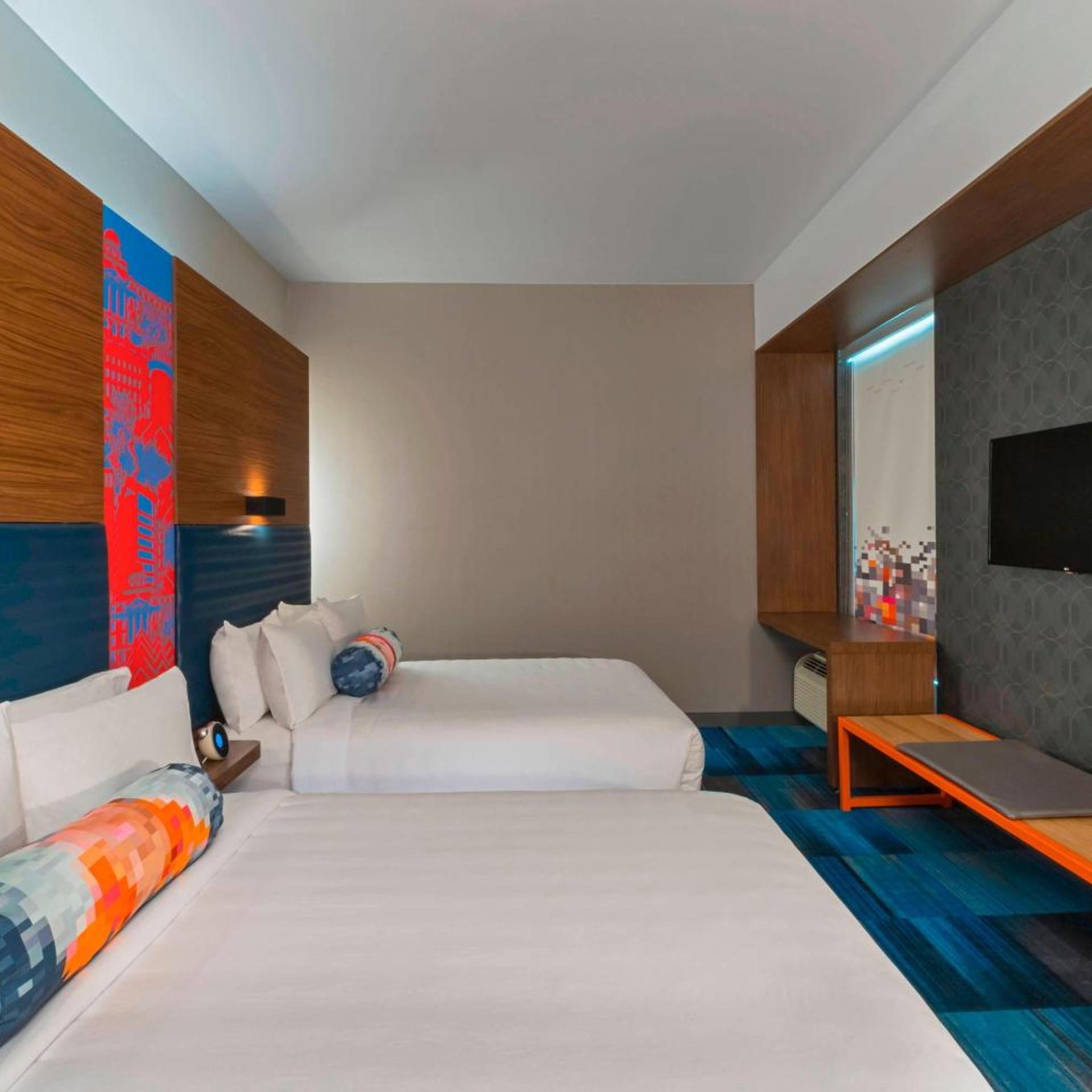Aloft, Guest Room, 2 Queen Beds