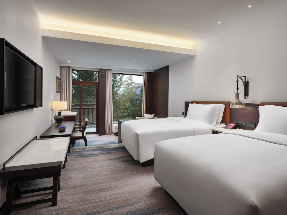 Room, 2 Double Beds, Balcony