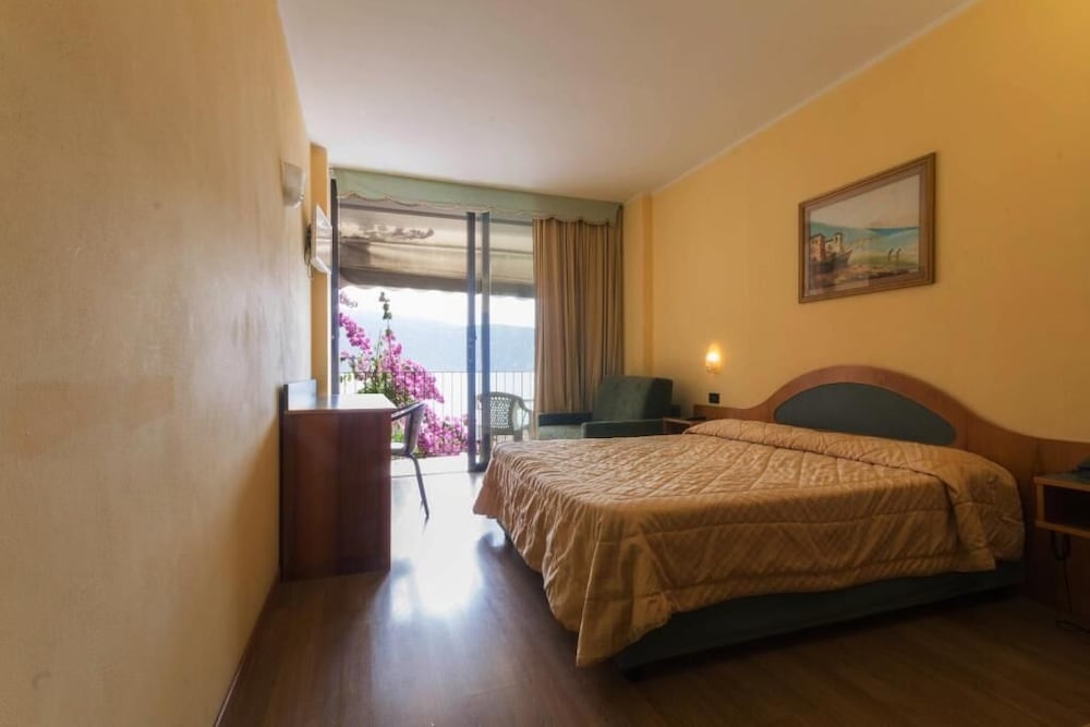 Hotel Lido 15/50