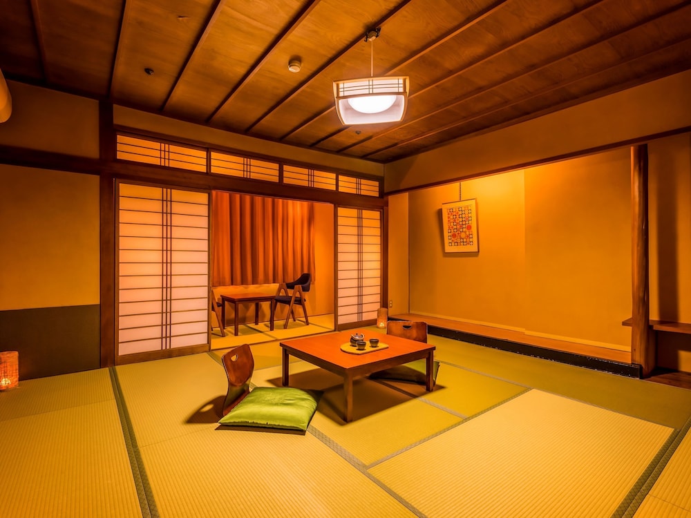 JAPANESE, STANDARD, NO VIEW, BATHTUB