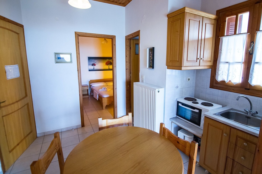 Margarita Apartments 50/50