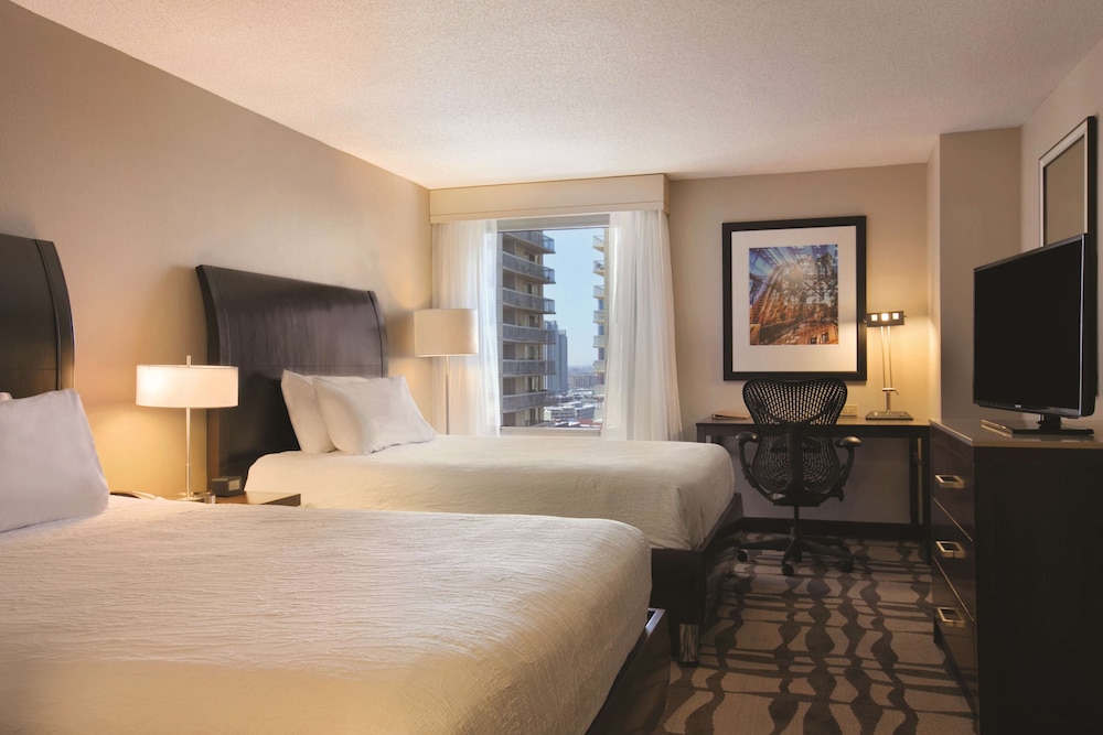 Hilton Garden Inn Chicago Downtown/Magnificent Mile 15/70