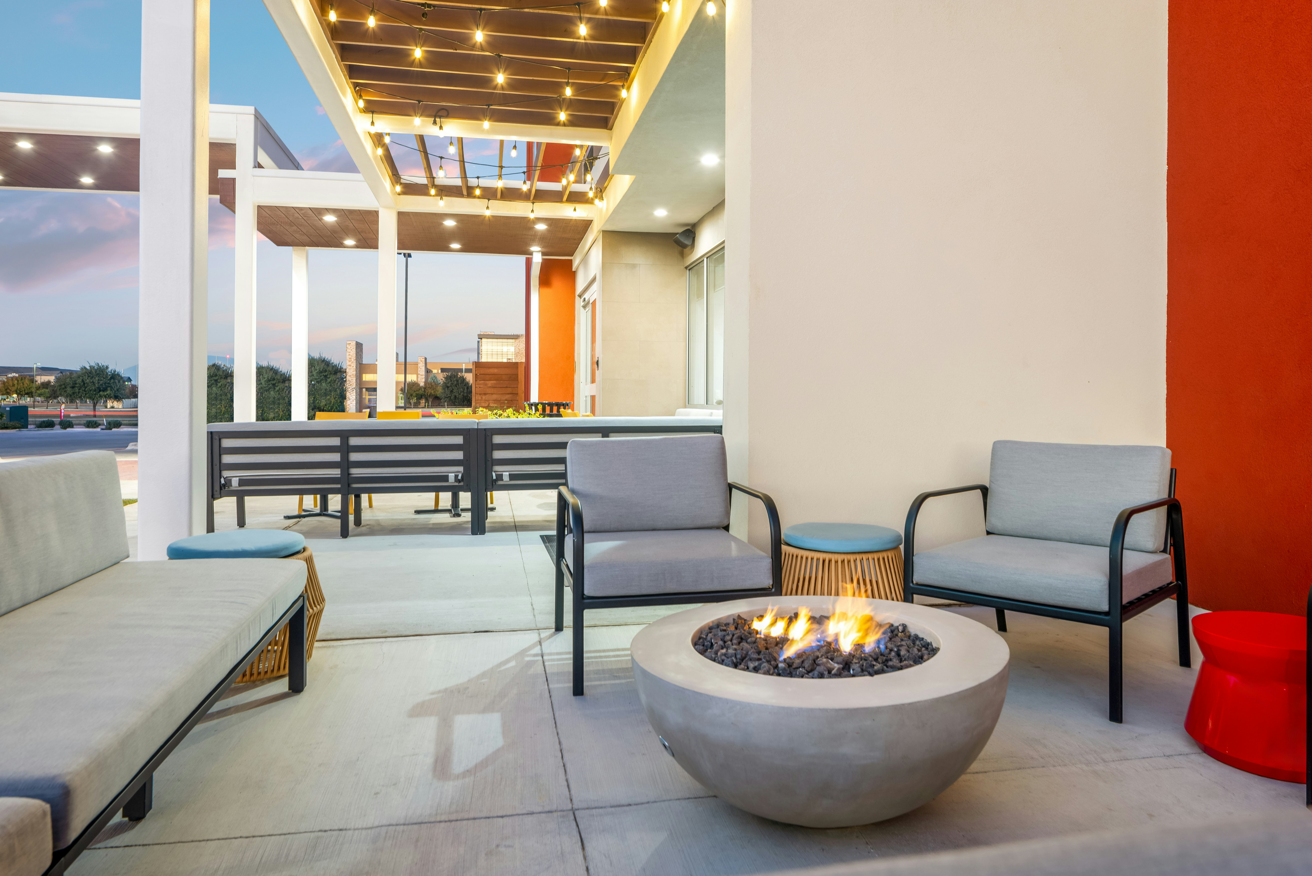 Home2 Suites by Hilton New Braunfels 16/25