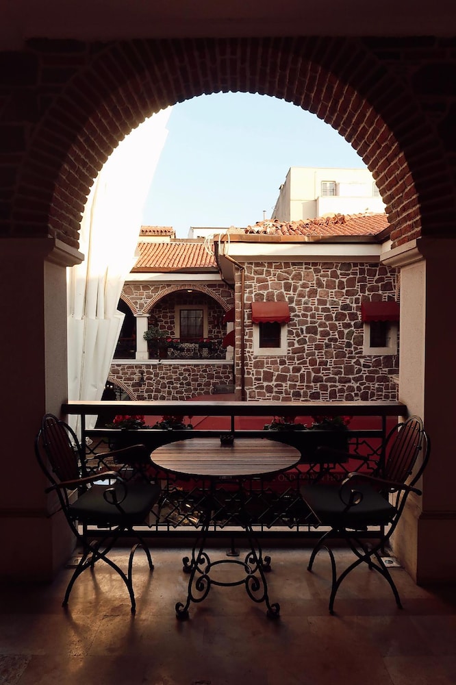 L'agora Old Town Hotel & Bazaar 15/35