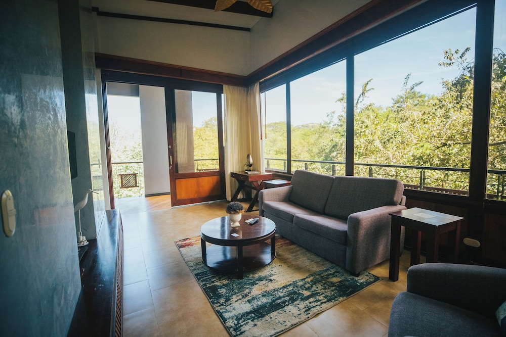 Hotel Bosque del Mar 51/67