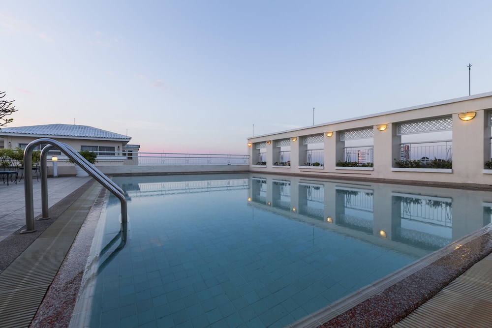 Classic Kameo Hotel and Serviced Apartments, Sriracha 36/39