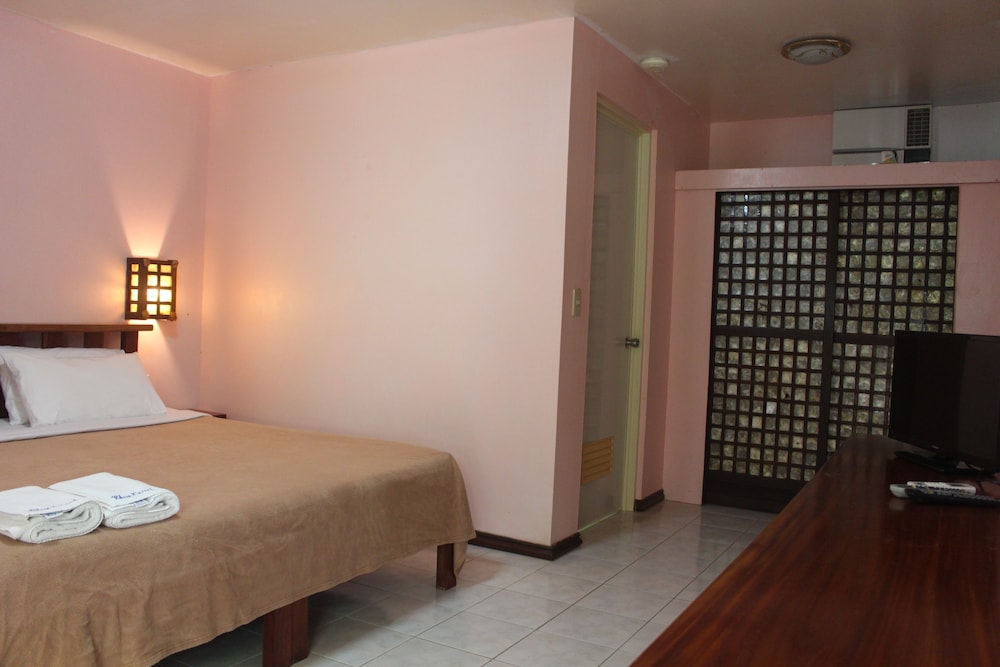 Blue Coral Resort Boracay 20/46