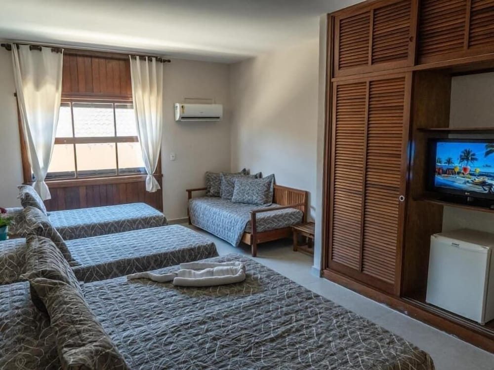 Strand Hotel 24/50