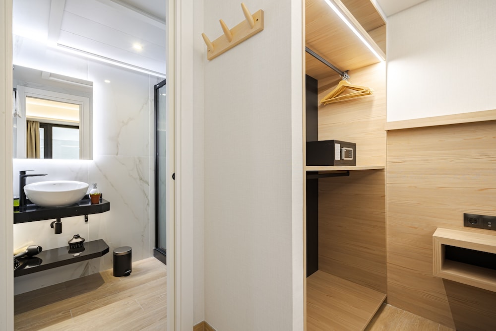 Feelathome Ventas Suites 46/50