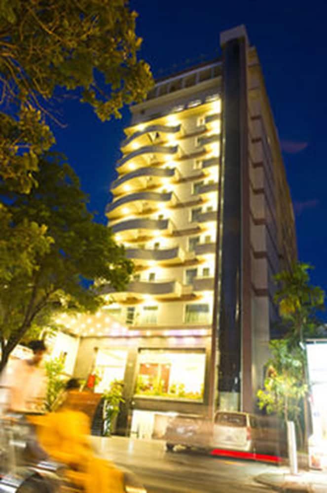 Cherish Hotel 1/50