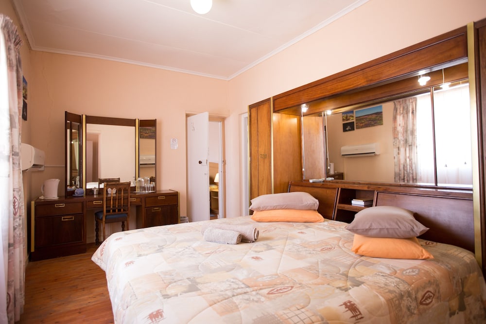 Namaqua Lodge 2/19