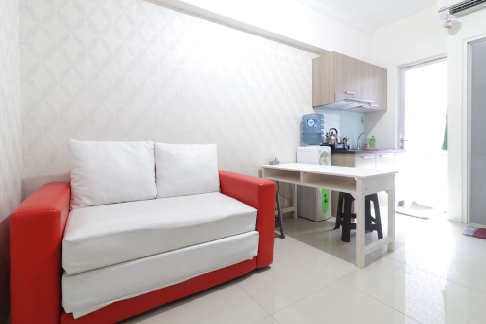 apartment gunawangsa merr by rava