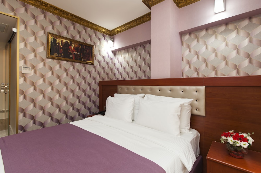 Alrazi Hotel 20/56