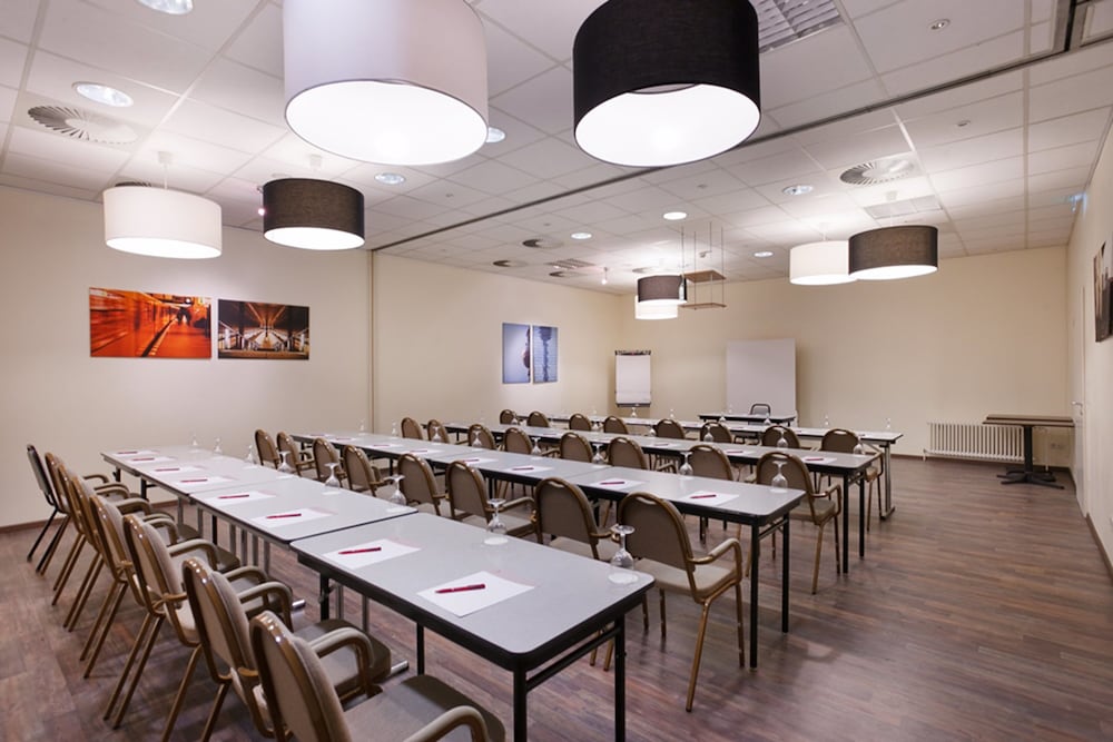 Premier Inn Berlin City Sud Hotel 49/50