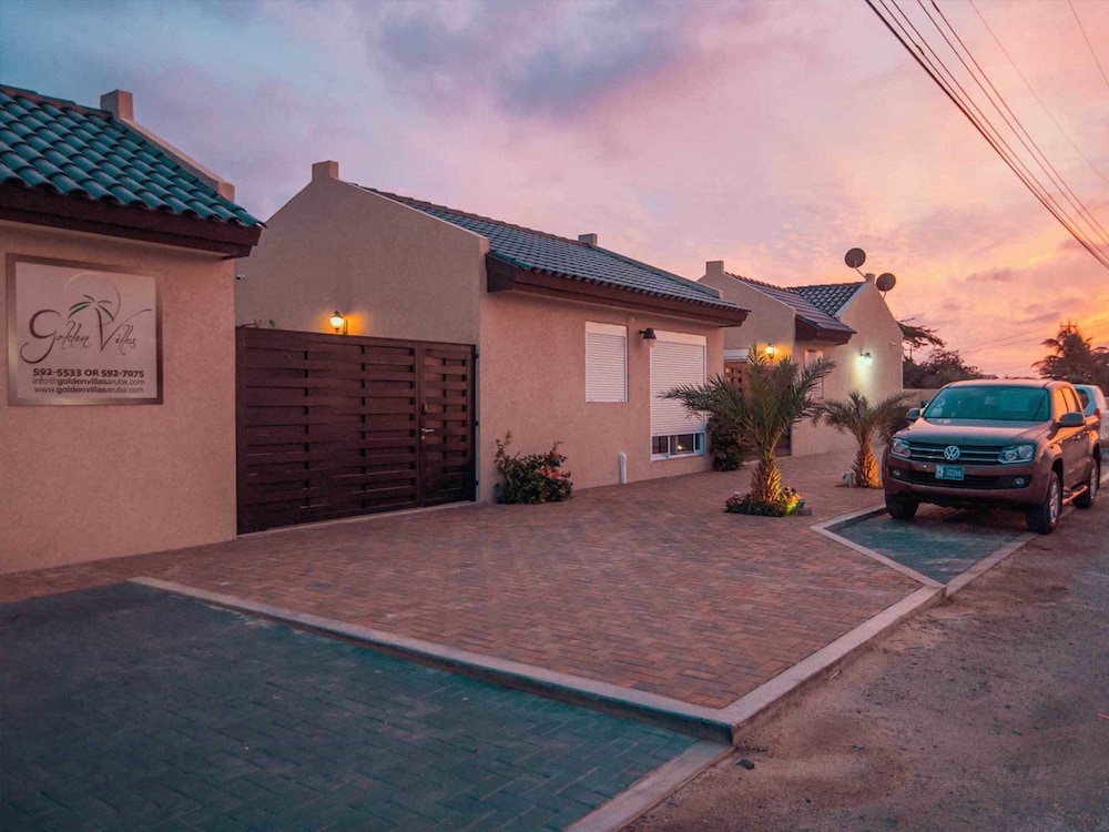 Golden Villas Aruba photo2