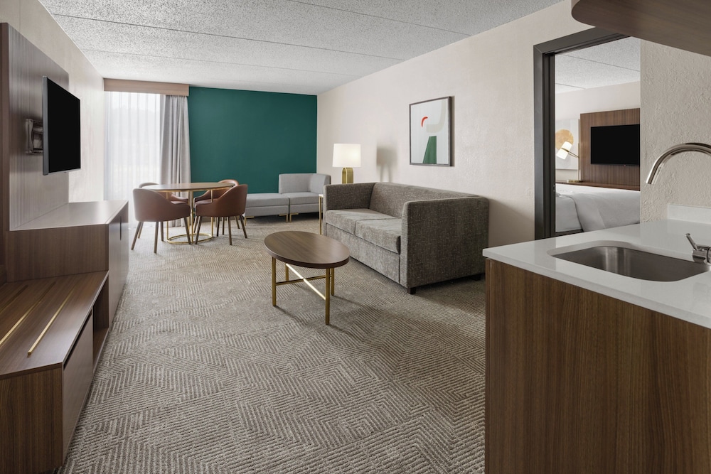 Holiday Inn Morgantown Reading Area 42/68