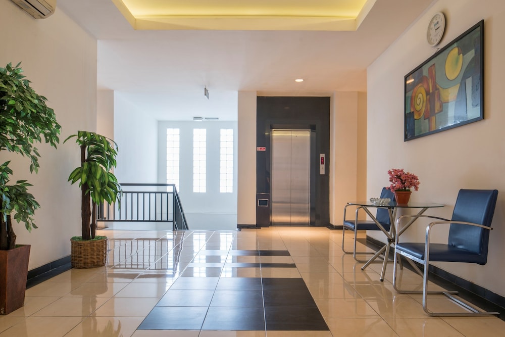 Hotel 88 Mangga Besar 120 RS Husada By WH 24/37