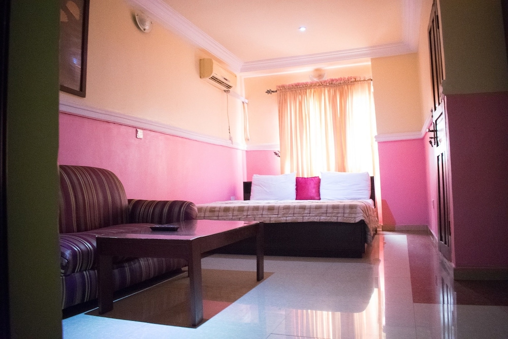 Maria Suites 18/41