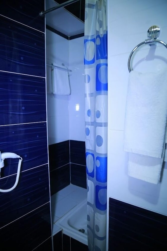 Komil Bukhara Boutique Hotel 50/50