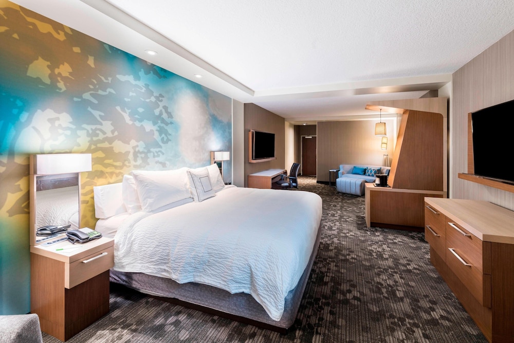 Courtyard By Marriott Tampa Northwest/Veterans Expressway 15/50