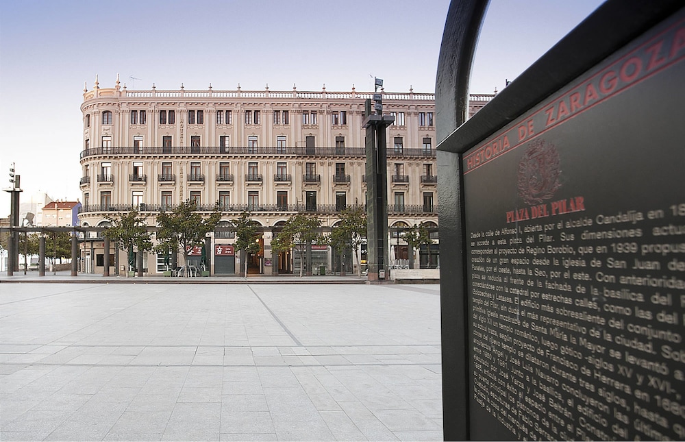 Hotel Pilar Plaza Zaragoza 45/66