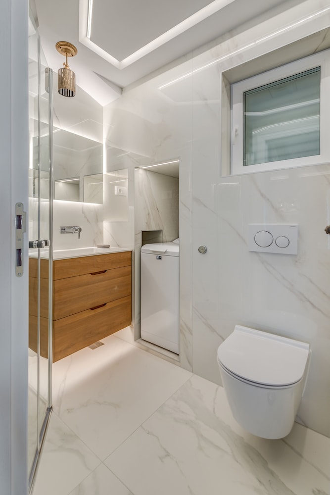 Split Palace Luxury Retreat 32/34