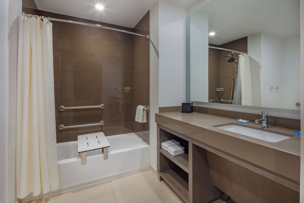 Hyatt House Mexico City Santa Fe 42/47