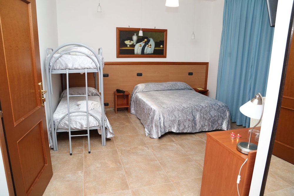 Hotel Accord Le Rose 11/50