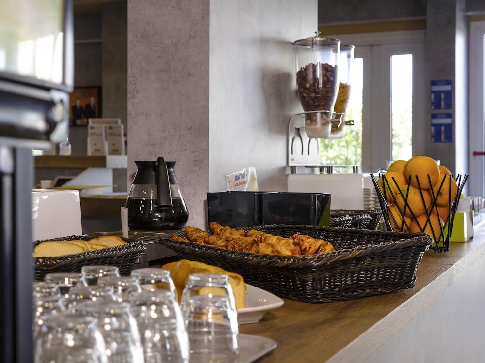 ibis budget Arles Sud Fourchon 36/43