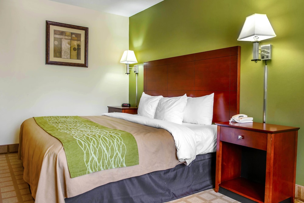 Quality Inn I-74 Batesville 13/41