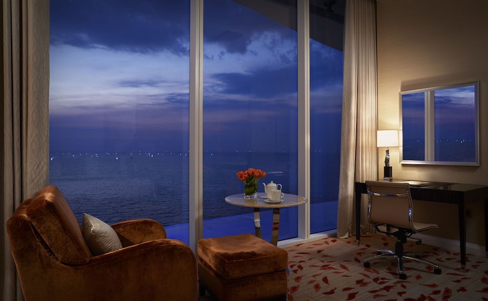 Solaire Resort Entertainment City 54/66