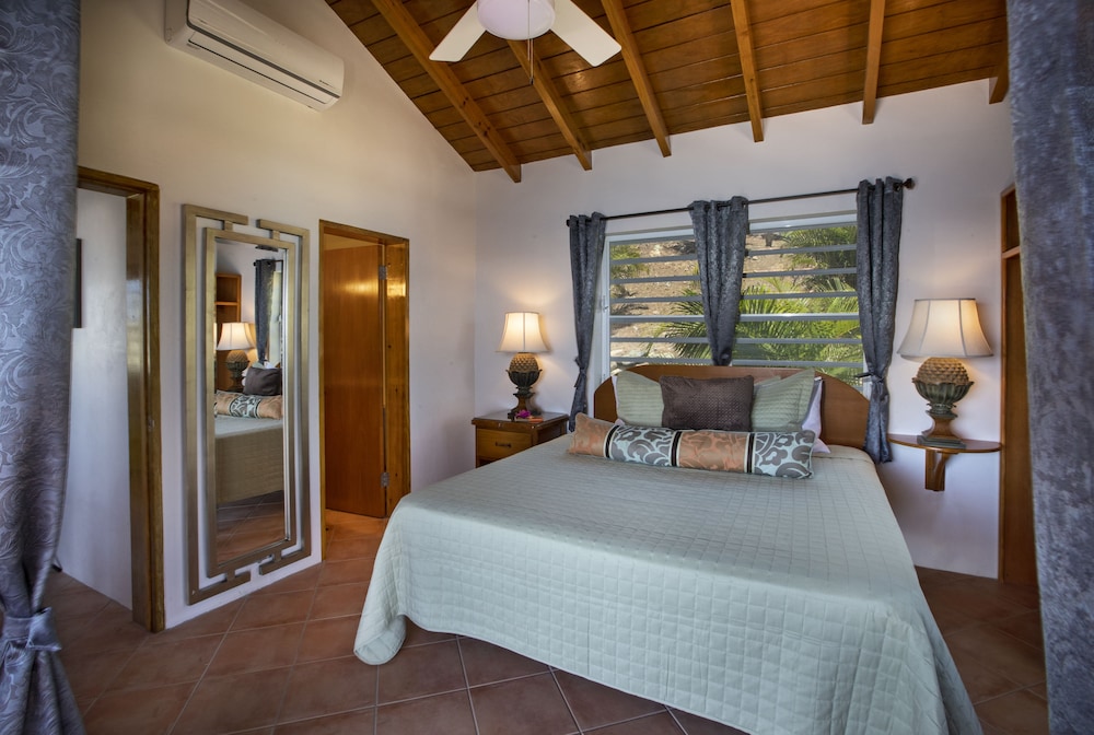 White Bay Villas 15/50