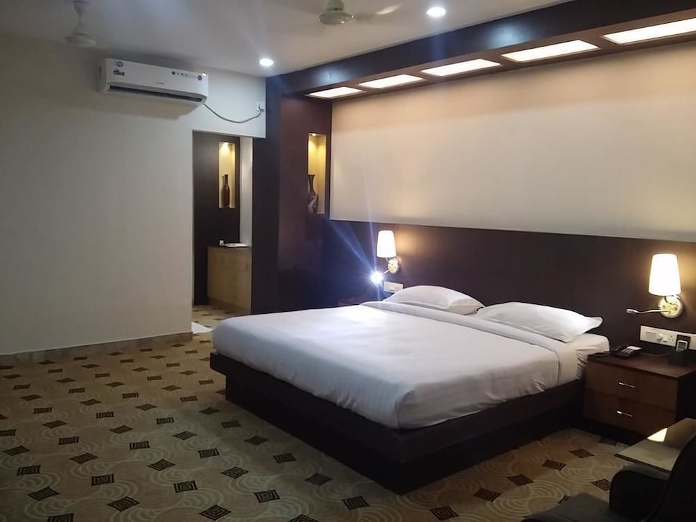 Hotel Virad Kotakkal 5/14