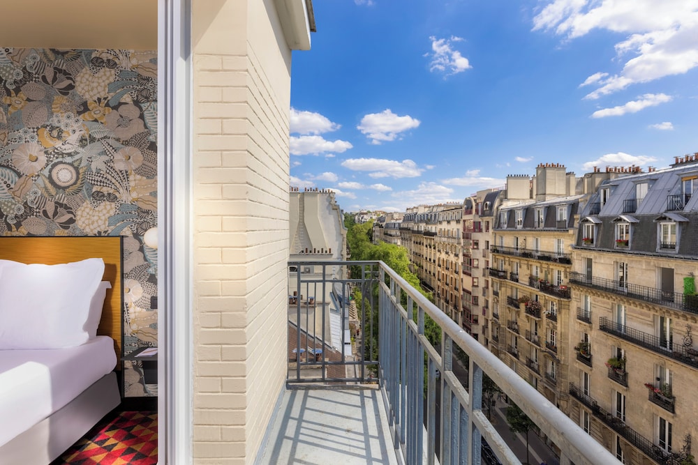 LIBERTEL CANAL SAINT MARTIN 4/50