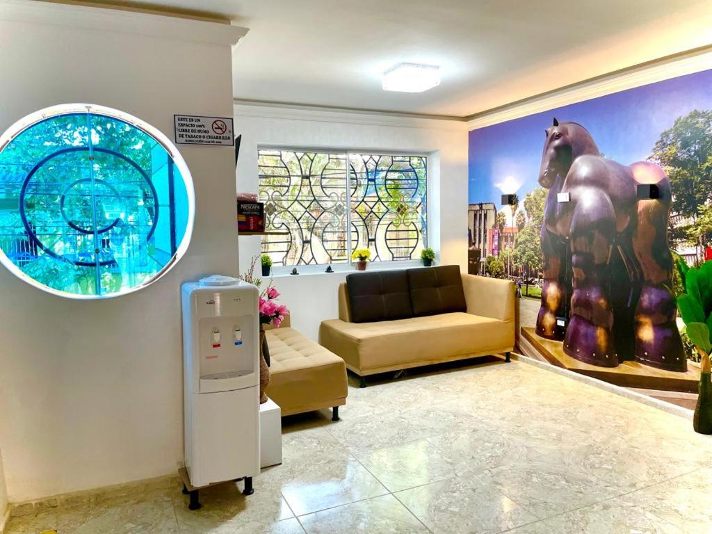 Hotel Eterna Primavera 32/50