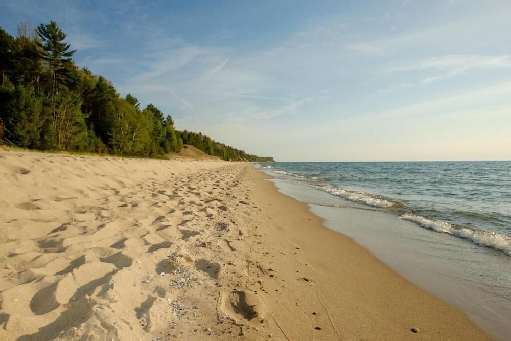 Manistee National Golf and Resort 30/44