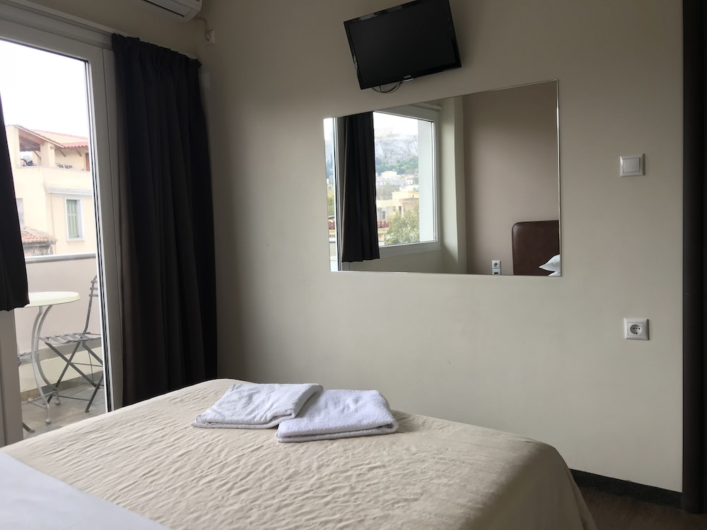 Pella Inn Hostel 9/36