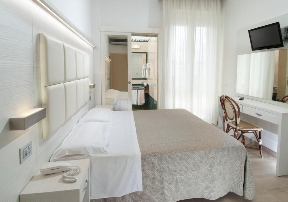 Hotel Prestige 12/39